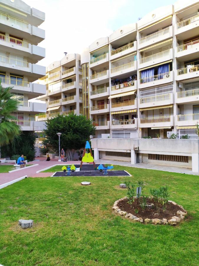 Apartamento Салоу Экстерьер фото